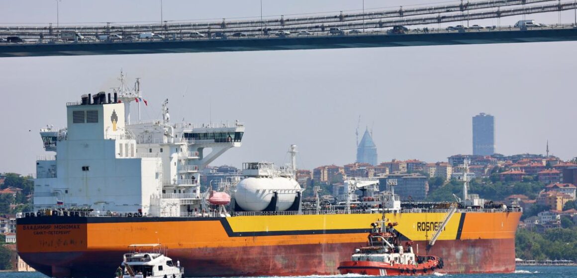 Amerikas tandlösa sanktioner mot rysk olja
