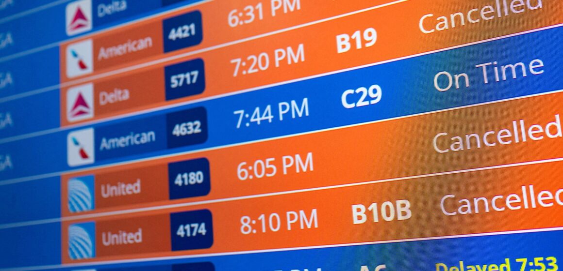 Den amerikanska regeringens avstängning stör flygningar för femte dagen i rad

