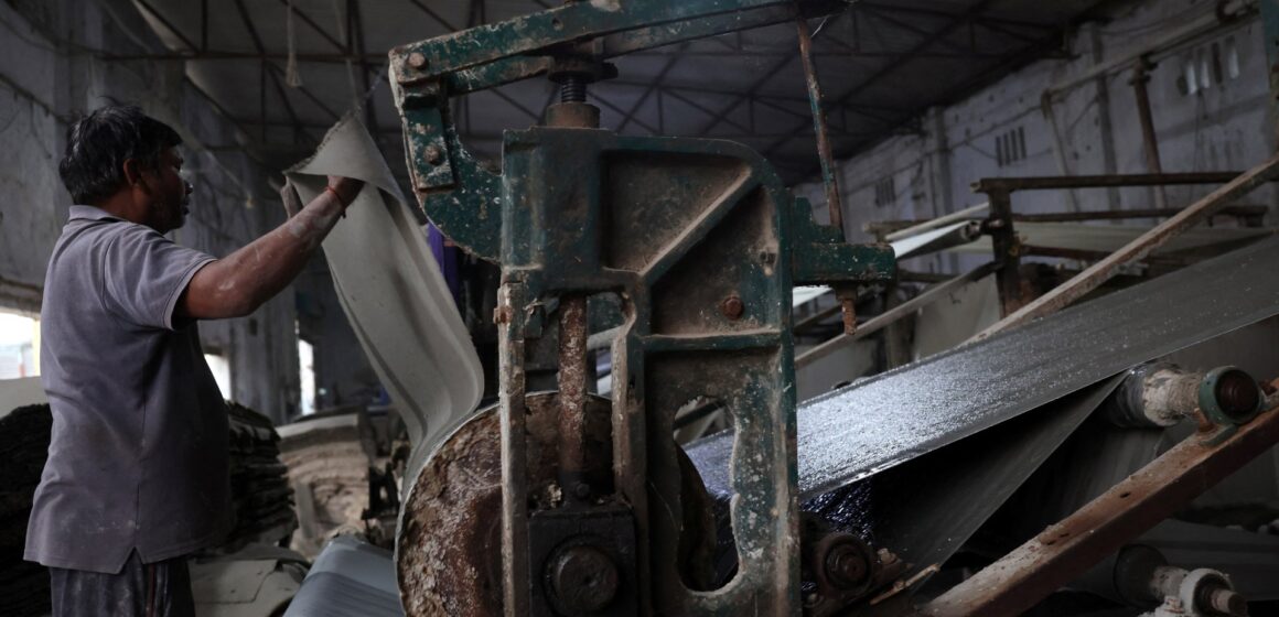 Indiska fackföreningar motsätter sig nya arbetslagar, uppmanar till demonstrationer

