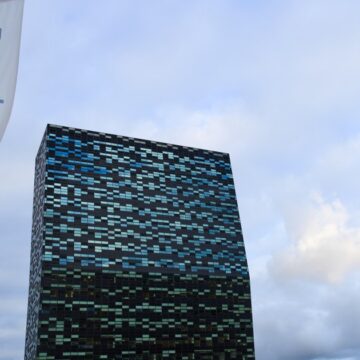 Nederländerna avbryter övertagandet av Nexperia, vilket minskar spänningarna med Kina

