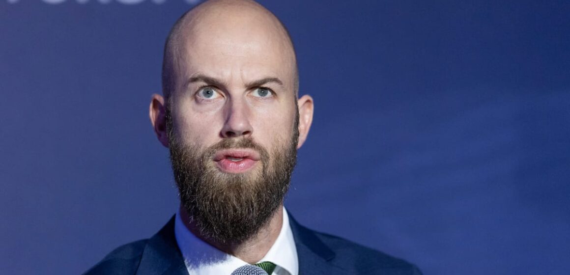 Sverige bereder sig på valhack inför omröstningen 2026
