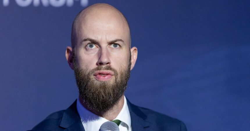 Sverige bereder sig på valhack inför omröstningen 2026
