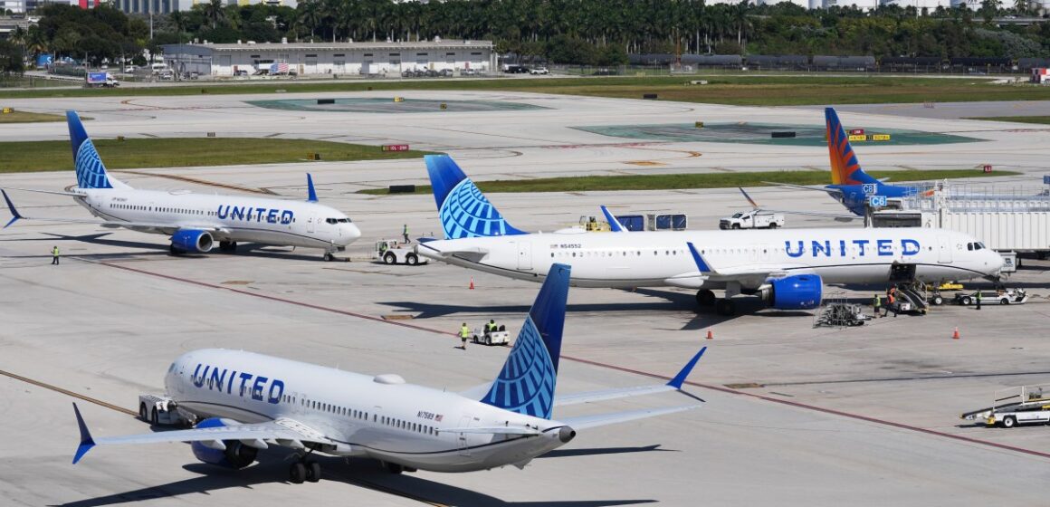 USA:s flyg återgår till det normala efter att luftfartsmyndigheten hävt restriktionerna

