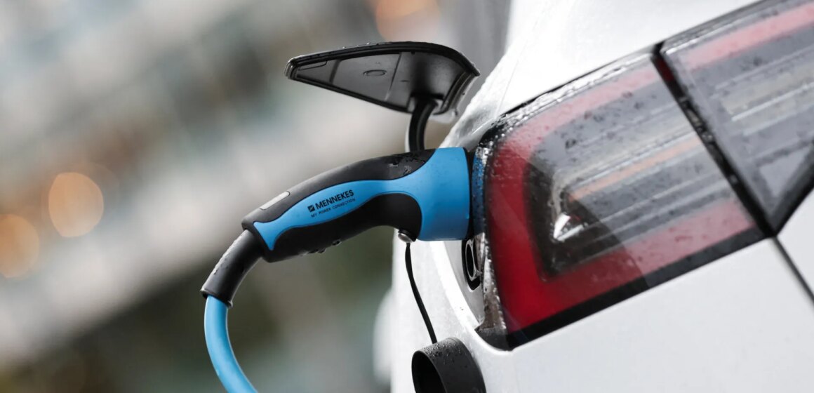 "Mycket spekulativt" att Trumps nya bränsleregler kommer att hjälpa förare: Experter

