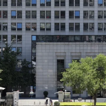 Kina förbjuder export av produkter med dubbla användningsområden till Japan på grund av spänningar kring Taiwan

