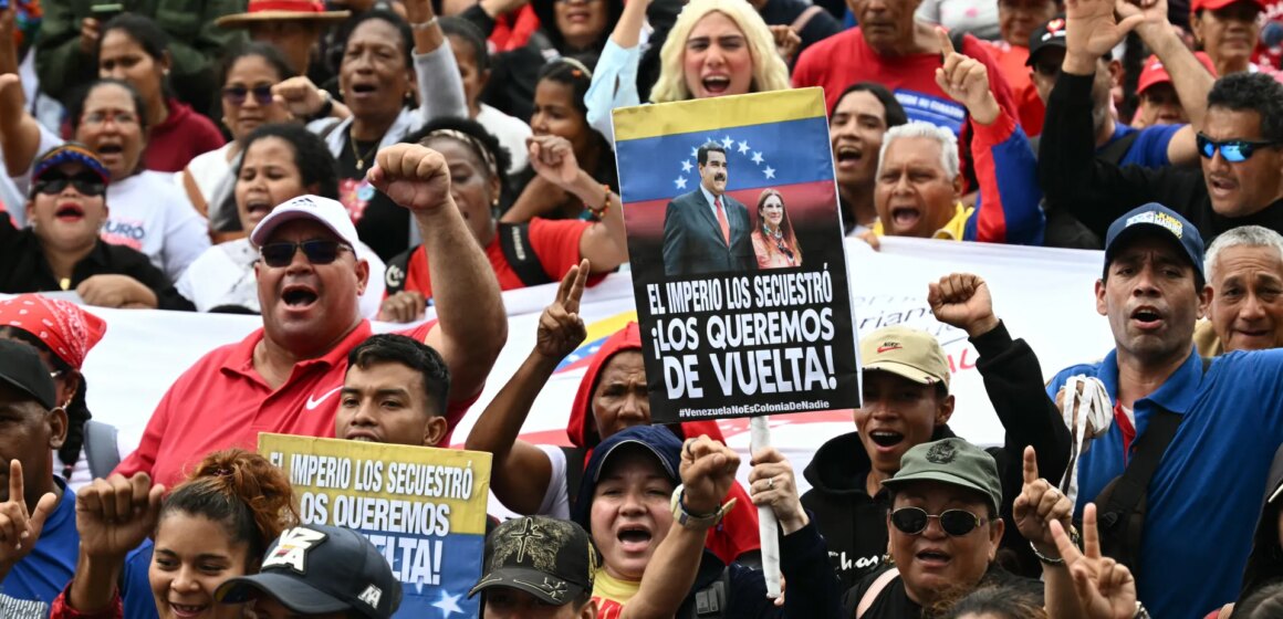 Venezuelas ekonomi föll i osäkerhet efter bortförandet av Maduro

