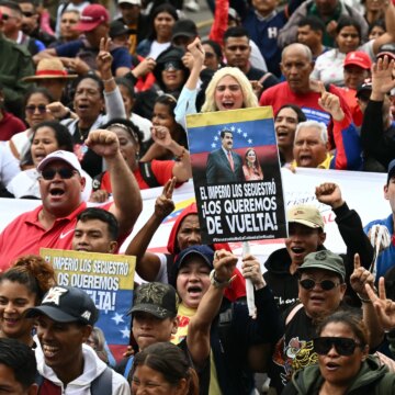 Venezuelas ekonomi föll i osäkerhet efter bortförandet av Maduro

