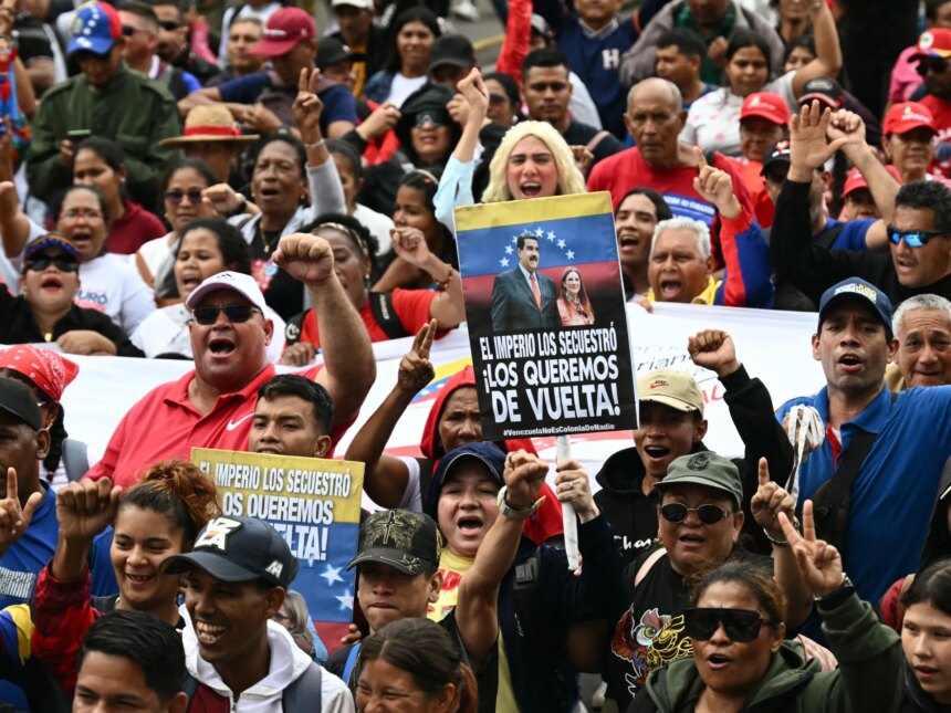 Venezuelas ekonomi föll i osäkerhet efter bortförandet av Maduro

