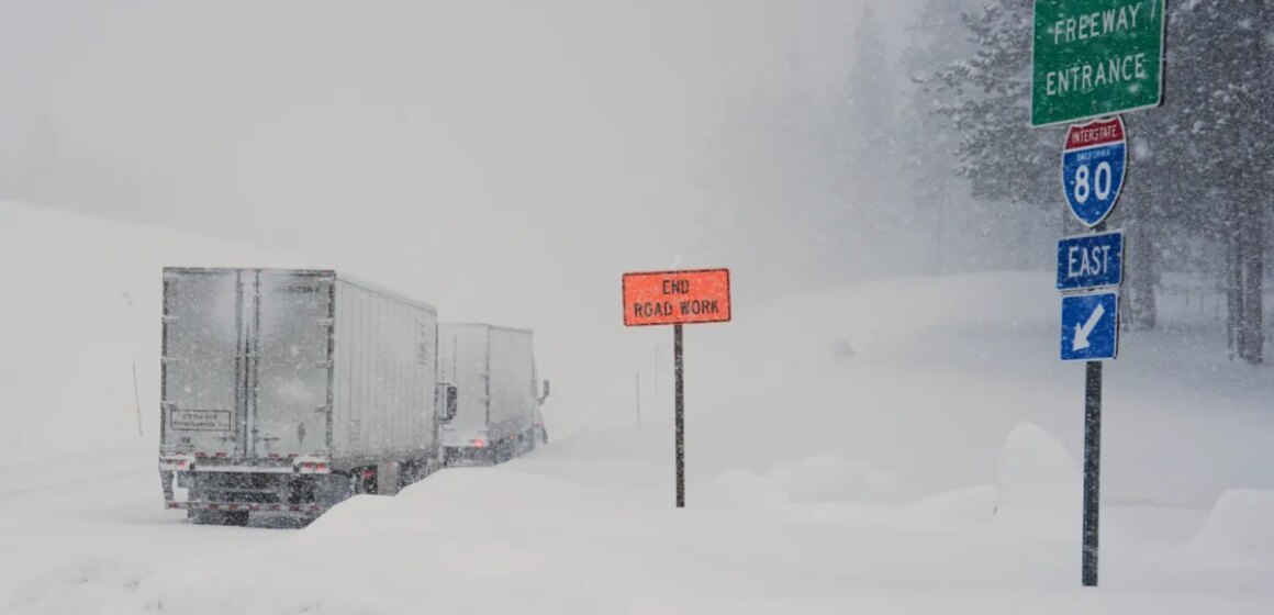 Nio skidåkare saknas, 6 fastnade efter lavin i bergen i norra Kalifornien

