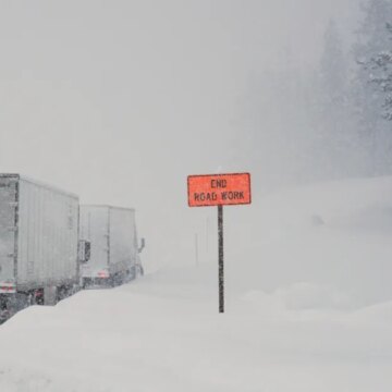 Nio skidåkare saknas, 6 fastnade efter lavin i bergen i norra Kalifornien

