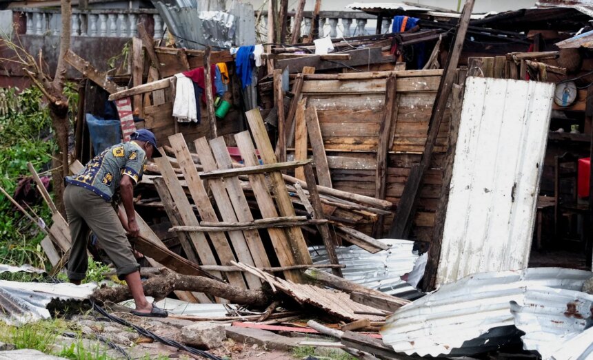 Cyklonen Gezani dödar fyra i Moçambique när Madagaskar bedömer skadorna

