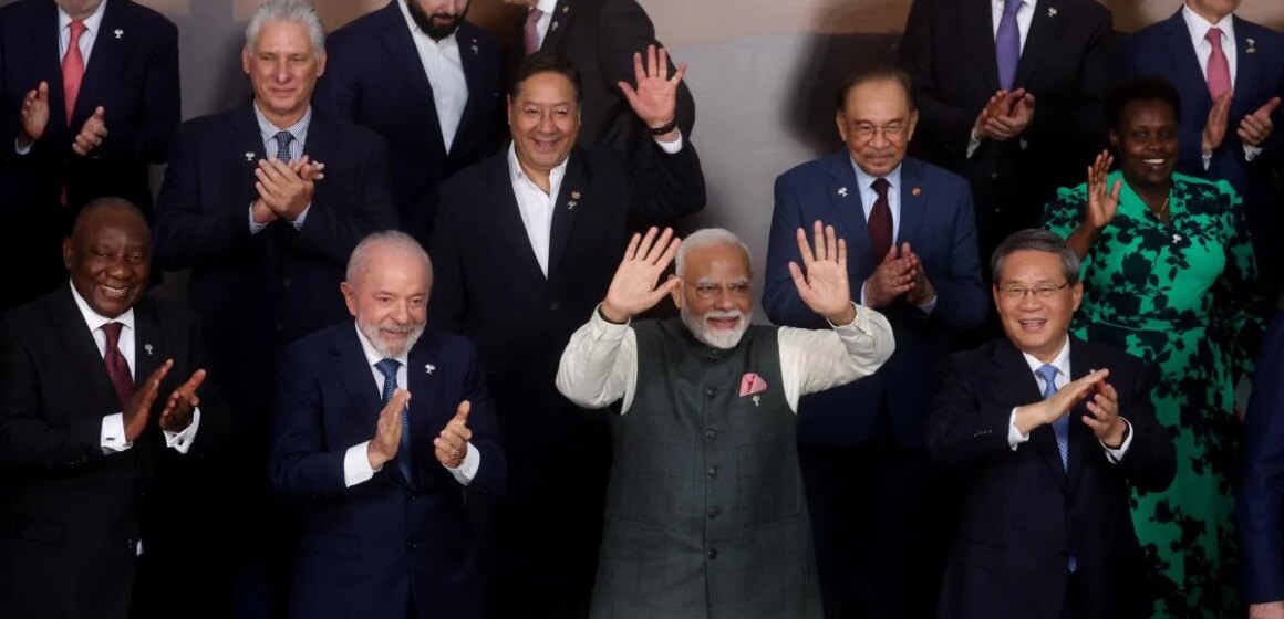 Drömpalatset i väst
