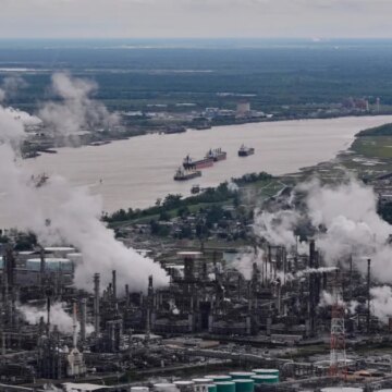 Trump återkallar amerikanska vetenskapliga rön bakom klimatförändringsregler

