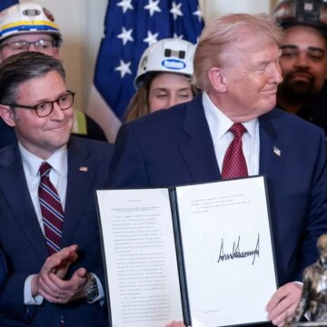 Trump beordrar Pentagon att köpa el som genereras av kol

