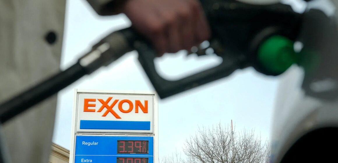 Kan oljan nå 200 dollar per fat? Analytiker tycker inte längre att det är långsökt

