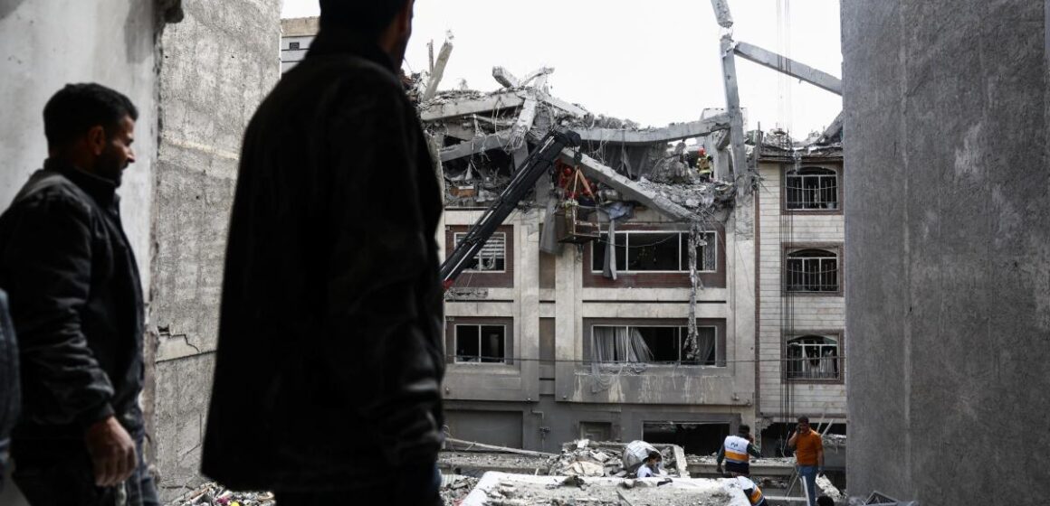 Kan Amerika och Iran nå en vapenvila?
