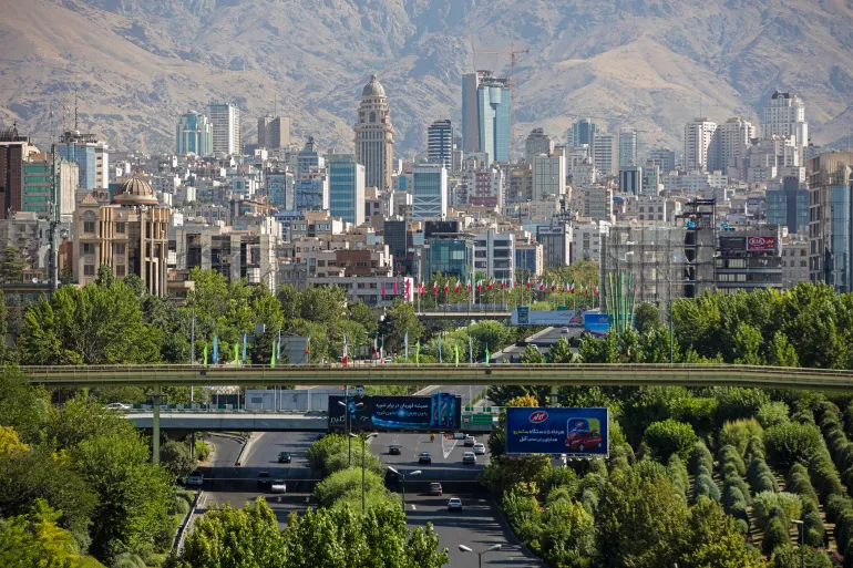 Motorväg som leder till huvudstaden Teheran, Iran. (Foto av: Marica van der Meer/Arterra/Universal Images Group via Getty Images)