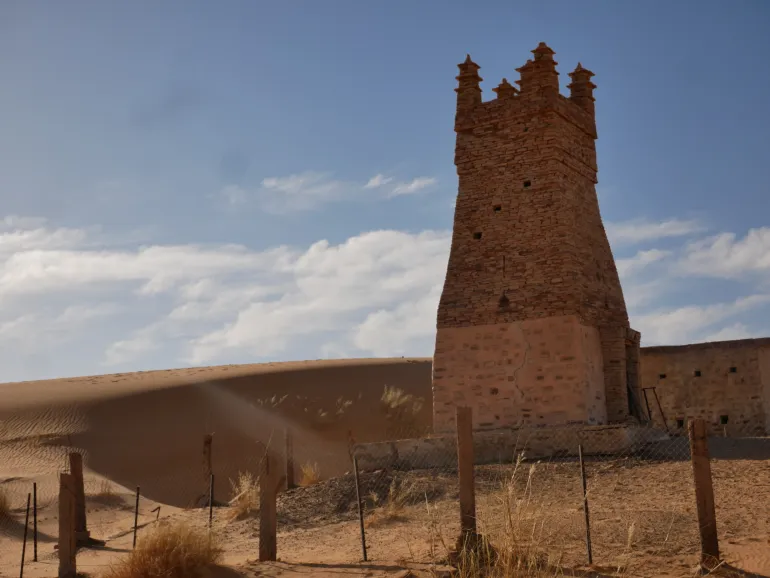 Eskaverad moské i Abweir