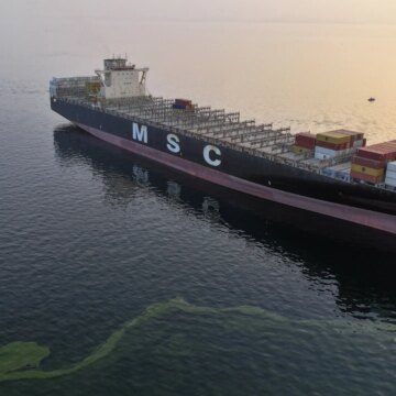 Fångst av fartyg av USA, Iran bryter mot internationell lag, säger sjöfartsmyndigheten

