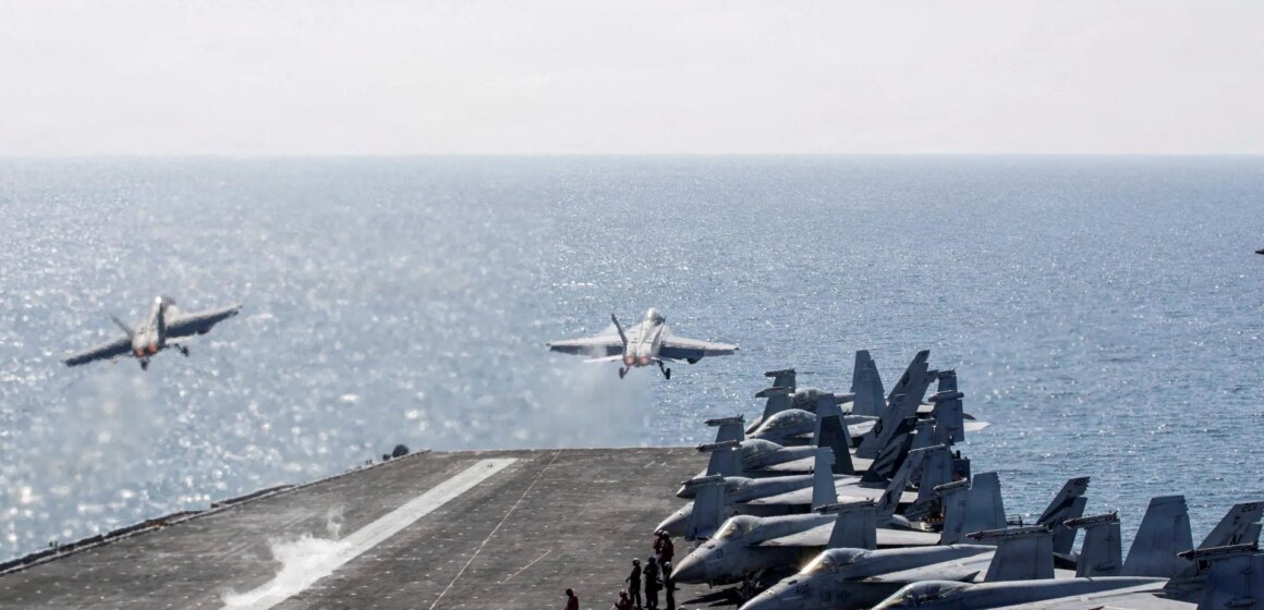 Amerikansk militär säger att blockaden av Irans hamnar "fullständigt" stoppar den ekonomiska handeln

