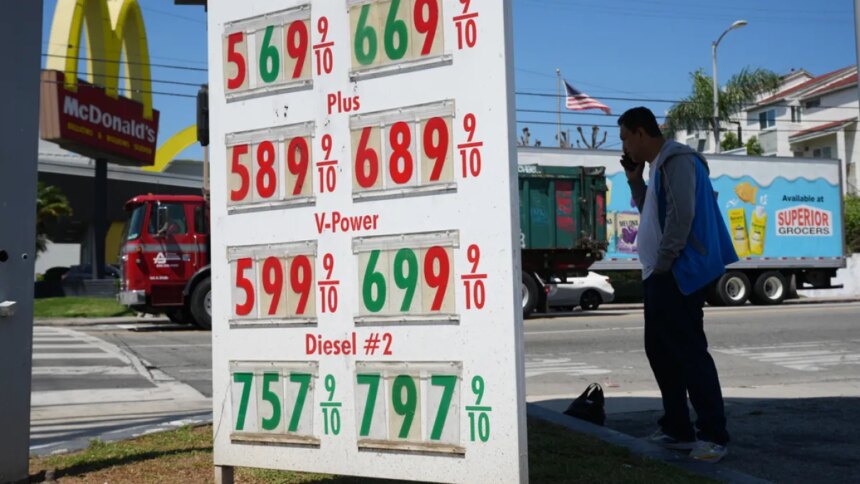 Inflationen stiger i USA mitt i Hormuz-blockaden, konsumenternas sentiment faller

