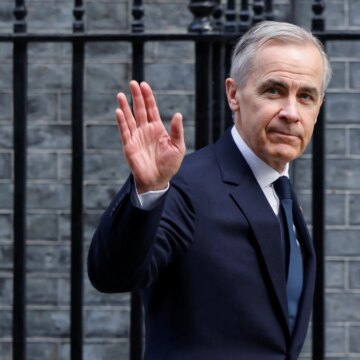 Kanadensisk premiärminister säger att nära ekonomiska band med USA har blivit en "svaghet"

