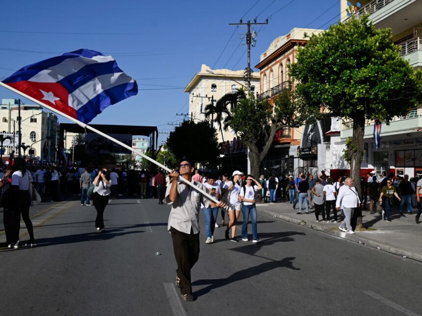 Kuba bekräftar samtal med amerikanska tjänstemän, vill upphöra med Trumps energiblockad


