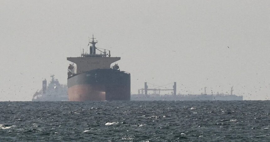 Oman, Iran diskuterar smidig transit i Hormuzsundet, säger Muscat


