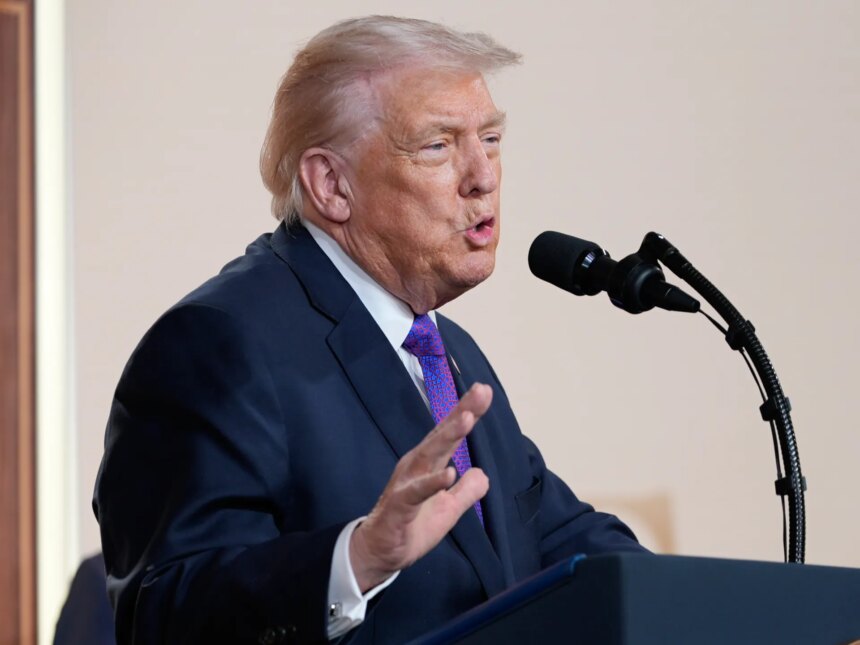 Trump avslöjar 100 procent tull på droger för att driva på läkemedelsaffärer

