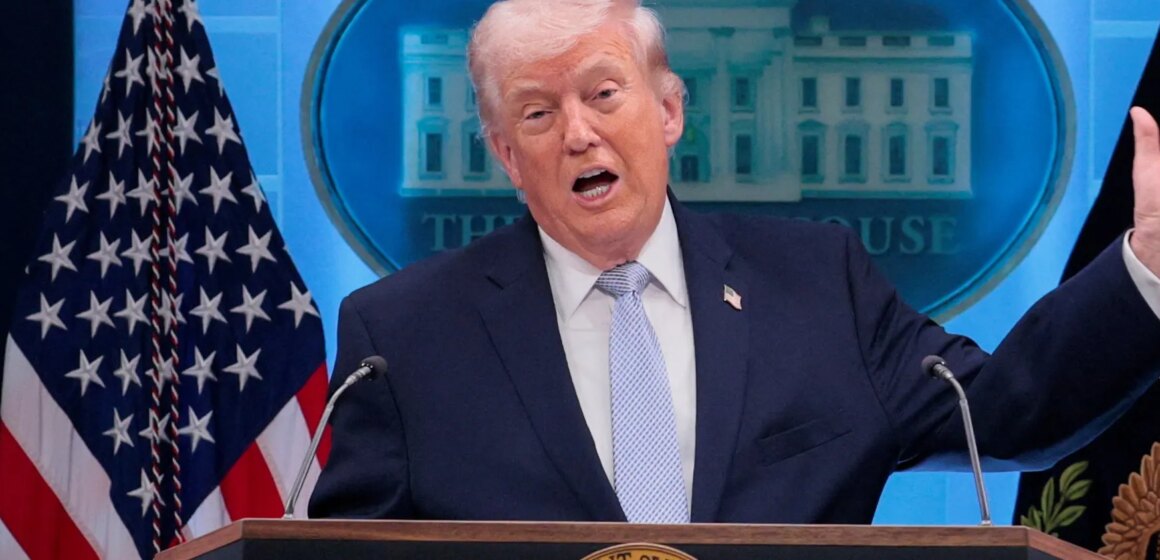 Trump hotar med 50-procentiga tullar på länder som förser Iran med vapen

