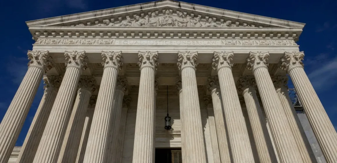 USA lanserar tullåterbetalningssystem när tusentals importörer ställer upp

