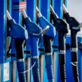 Förenade Arabemiratens utträde ur OPEC signalerar närmare anpassning till USA:s intressen, säger experter

