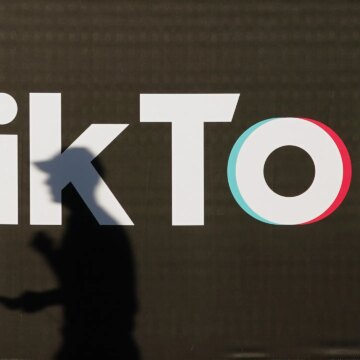 Malaysia beordrar TikTok att ta itu med "ärekränkande" innehåll om Malaysia beordrar TikTok att ta itu med "ärekränkande" innehåll om kung