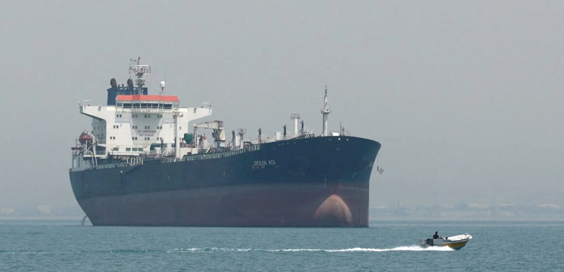 Oljepriserna faller mitt i blandade signaler om fredsavtal mellan USA och Iran

