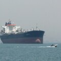 Oljepriserna faller mitt i blandade signaler om fredsavtal mellan USA och Iran

