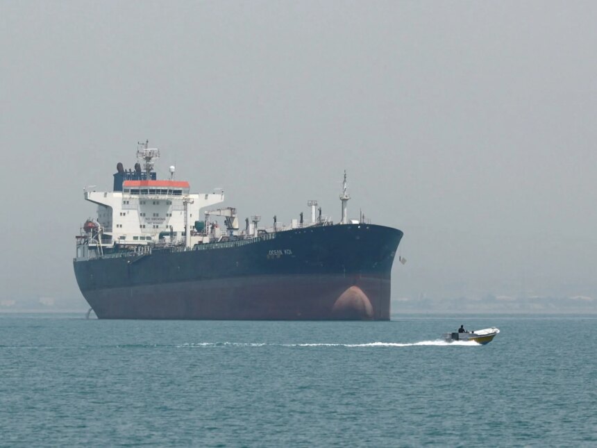 Oljepriserna faller mitt i blandade signaler om fredsavtal mellan USA och Iran

