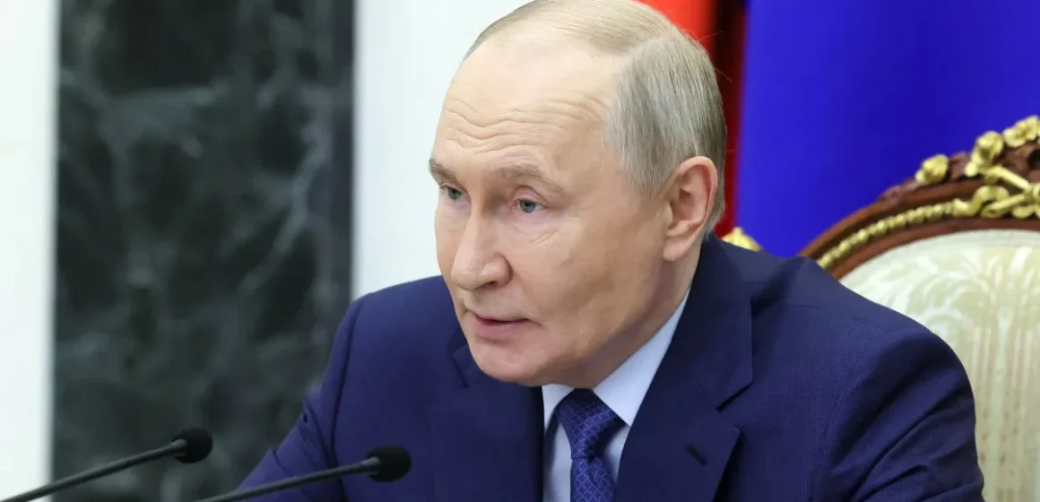 Ryssland-Kina knyter en "stabiliserande" kraft i världen, säger Putin innan Xi pratar

