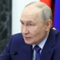 Ryssland-Kina knyter en "stabiliserande" kraft i världen, säger Putin innan Xi pratar

