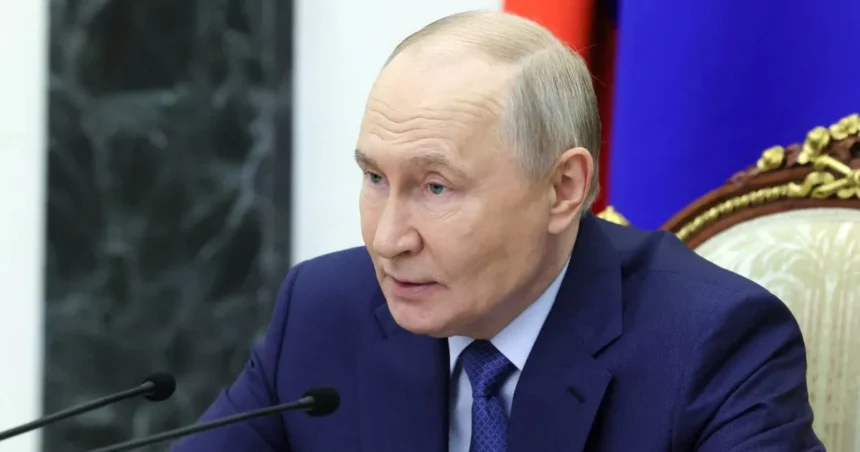 Ryssland-Kina knyter en "stabiliserande" kraft i världen, säger Putin innan Ryssland-Kina knyter en "stabiliserande" kraft i världen, säger Putin innan Xi pratar