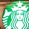 Starbucks Koreas vd sparkade för marknadsföring som framkallade militärt tillslag

