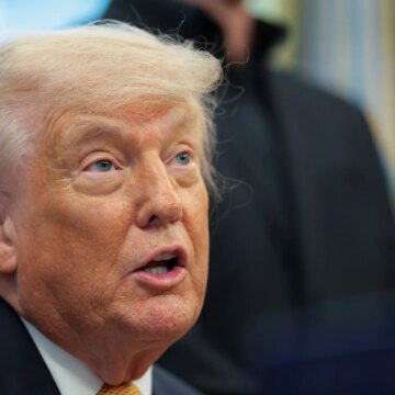 Trump sätter deadline för EU:s beslut om tullhöjningar den 4 Trump sätter deadline för EU:s beslut om tullhöjningar den 4 juli