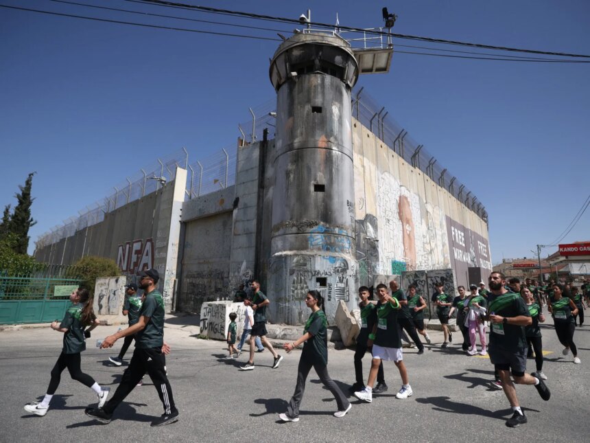 Palestinska akademiker på Västbanken går in på en kollapsad arbetsmarknad


