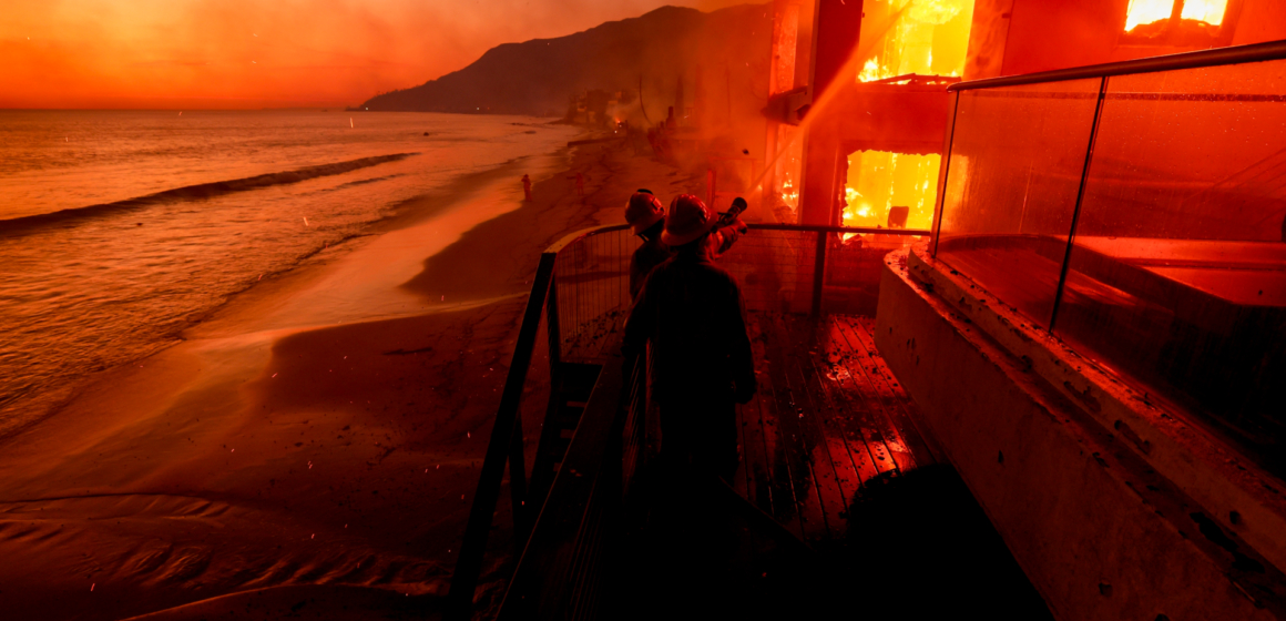 Rättegången inleds mot man som anklagats för att ha utlöst Rättegången inleds mot man som anklagats för att ha utlöst Palisades Fire i Kalifornien