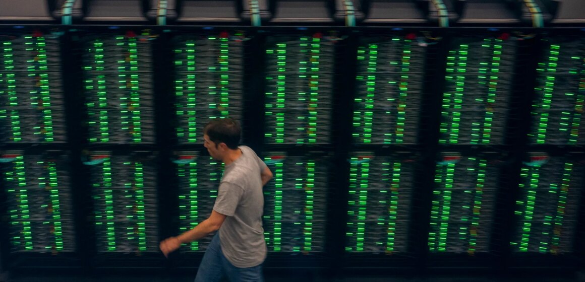 Kina tar amerikansk krona för världens snabbaste superdator

