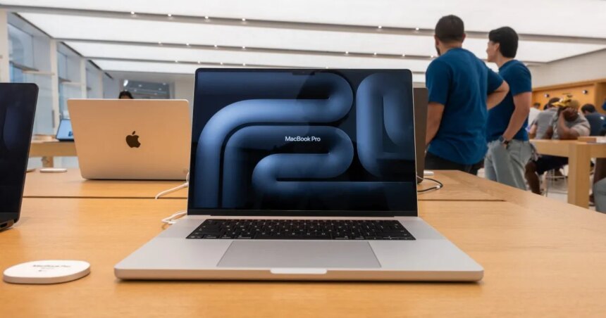 Apple, Microsoft höjer priserna över stigande chipkostnader

