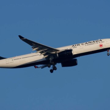 Air Canada-pilot anklagas för att ha flugit i 17 år utan rätt licens


