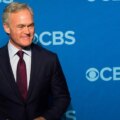 Det amerikanska TV-bolaget CBS sparkar Scott Pelley från 60 Minutes efter sammandrabbning med chefer

