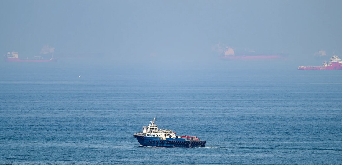 IRGC varnar för ny Hormuz-rutt för fartyg: Vad vi vet

