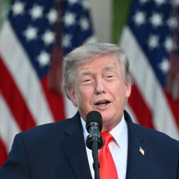 Trump hotar med tullar för länder som tar ut digital skatt på amerikanska företag

