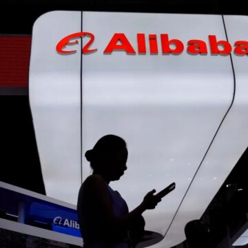 USA listar Kinas BYD, Alibaba, Baidu som "kinesiska militära företag"

